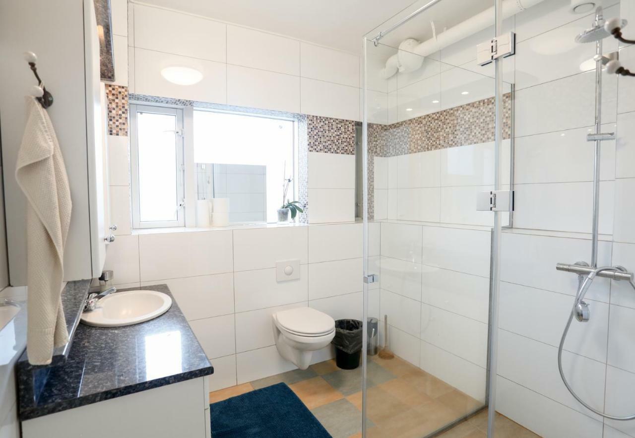Guesthouse Summerday Reykjavík Eksteriør billede